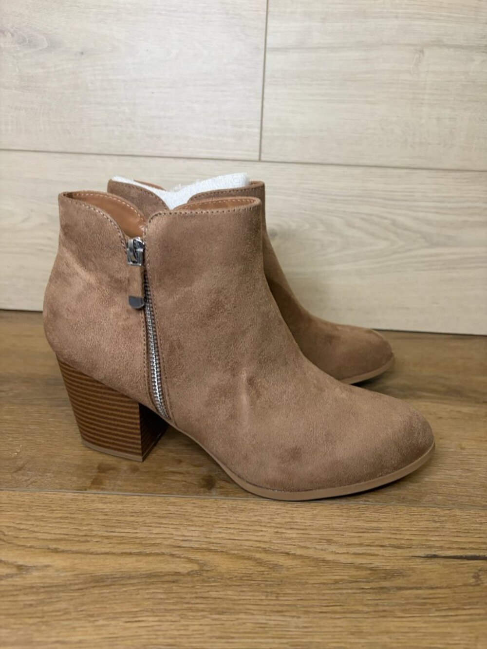 Style & Co. Masrinaaf Suede Block Heel Zip Booties Taupe Size 10M